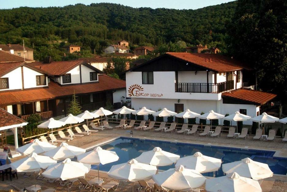Guest House Bukor Shtepi Mandrica Exterior foto